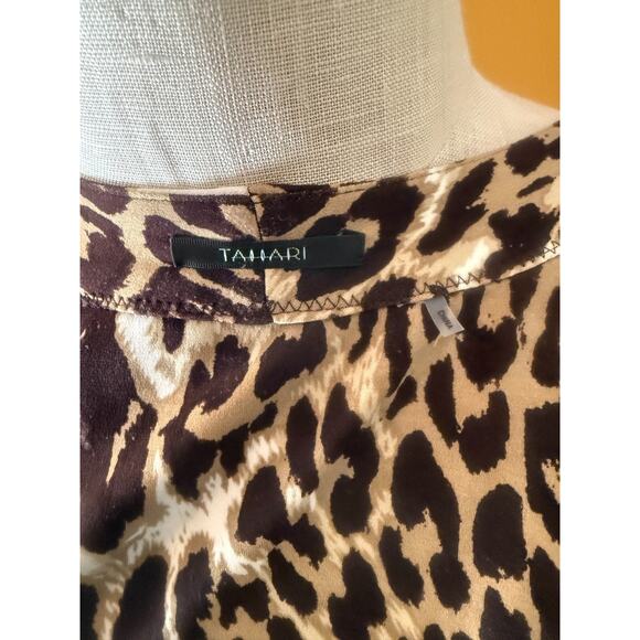 Tahari Wrap Small Dress Woman Brown Leopard Print 3/4 Sleeve V-Neck Tie Waist - Picture 9 of 9